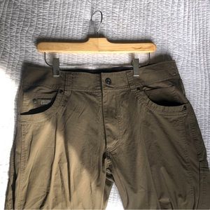 Kuhl Hiking Pants Cargo Pockets
